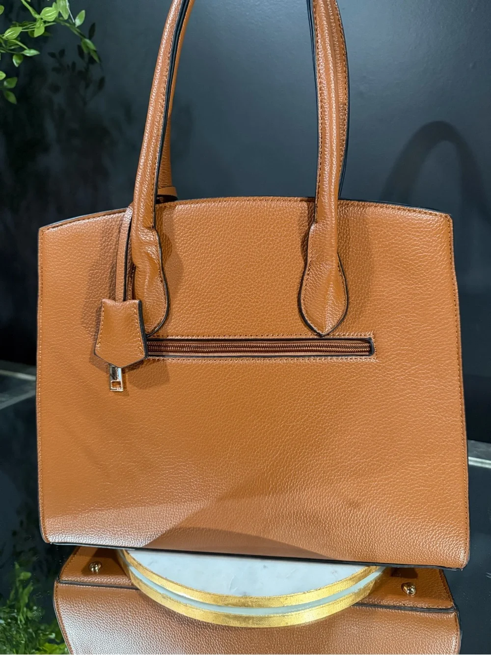 Classic Structured Leather Tote Bag - Tan